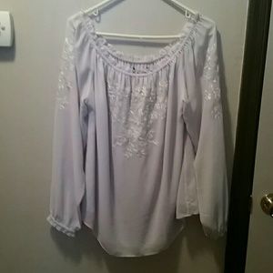 White House Black Market Gray Embroidered BlouseLi